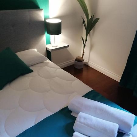 Hotel Shine House à Rome Extérieur photo
