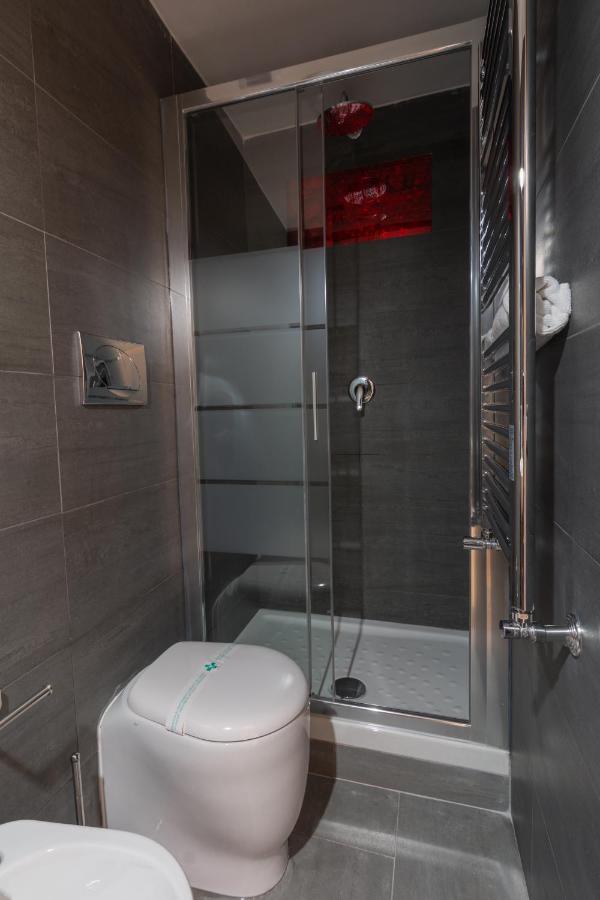 Hotel Shine House à Rome Extérieur photo