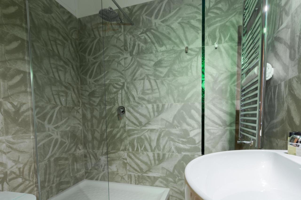 Hotel Shine House à Rome Extérieur photo