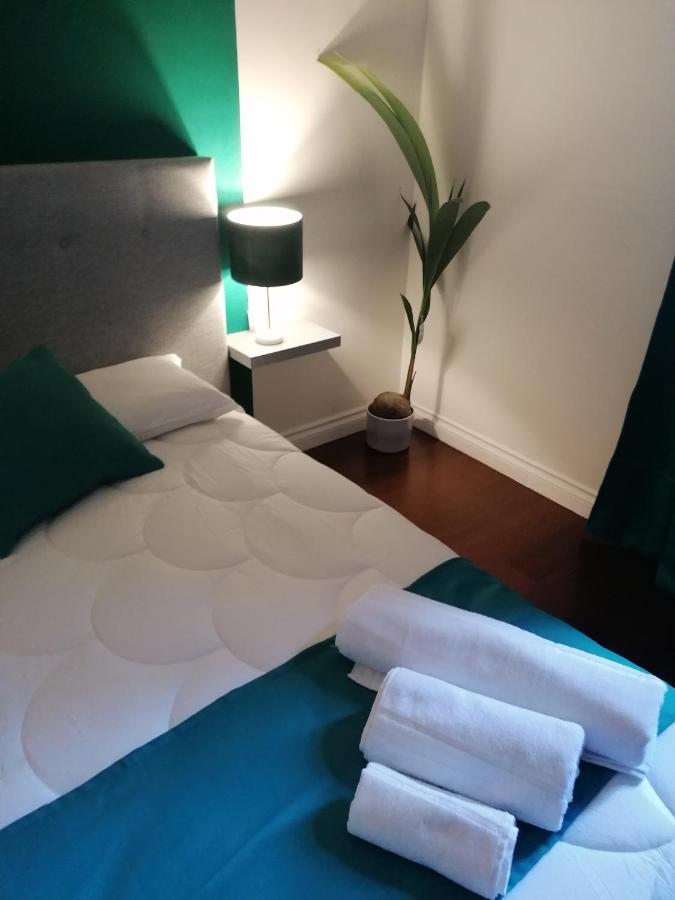 Hotel Shine House à Rome Extérieur photo